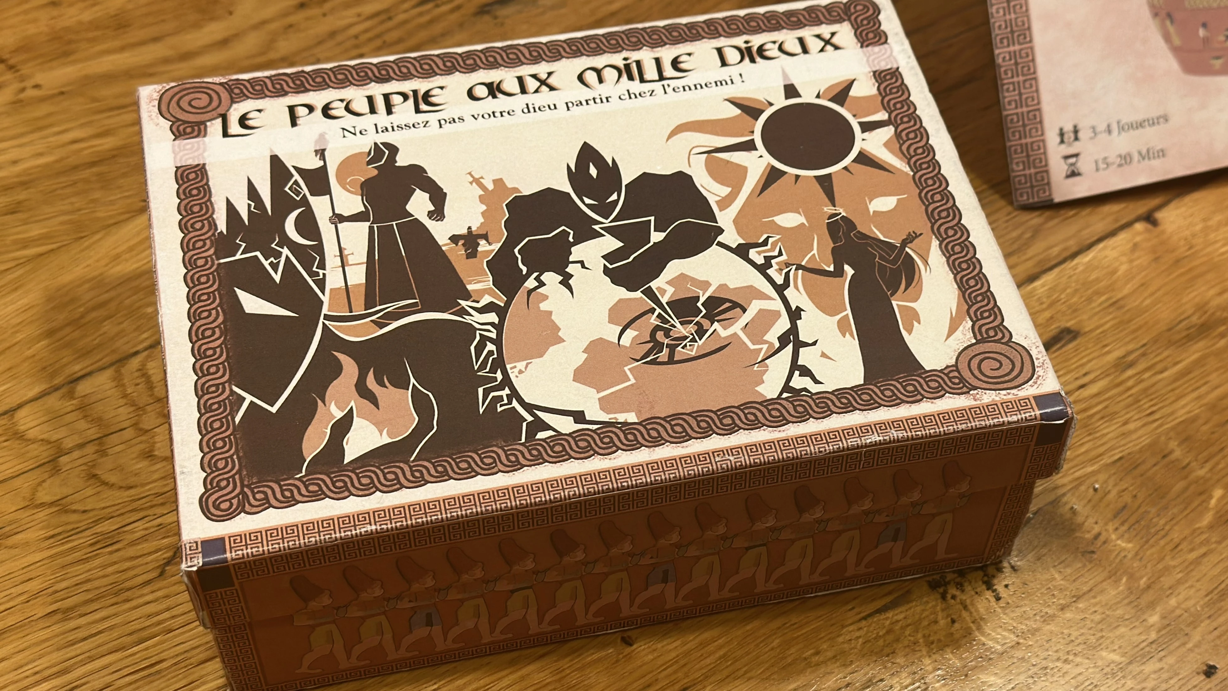 LE PEUPLE AUX MILLE DIEUX